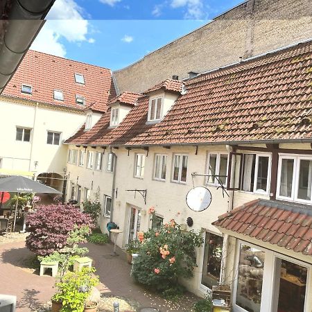Fewo1846 - An Der Alten Kaffeeroesterei - Stilvoll Eingerichtete 2-Zimmer-Wohnung Im Stadtzentrum Flensburg Kültér fotó